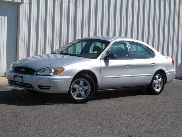 2004 Ford Taurus for sale