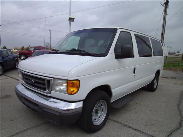 2006 Ford Econoline Wagon for sale
