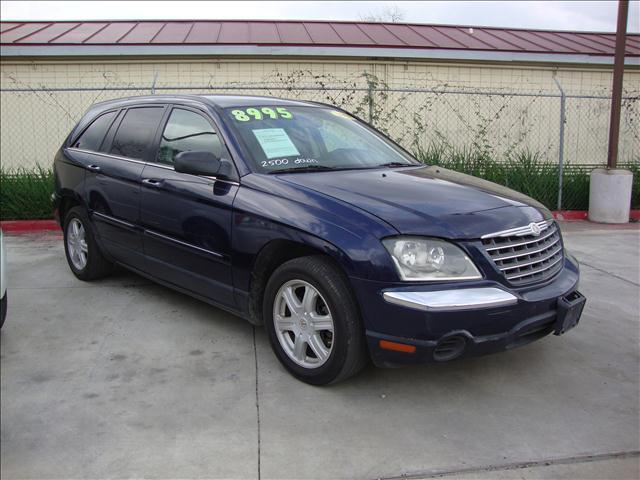 2004 Chrysler Pacifica for sale