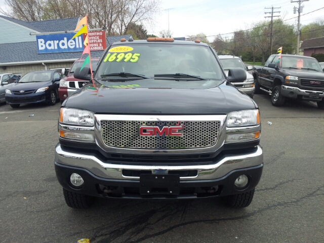2005 GMC Sierra 2500