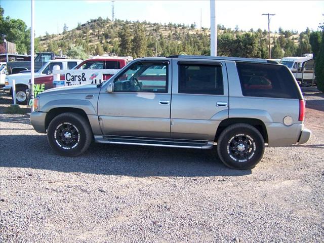2000 Cadillac Escalade for sale