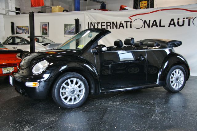 2004 Volkswagen New Beetle