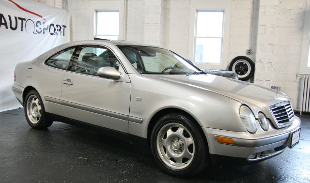 1999 Mercedes-Benz CLK-Class