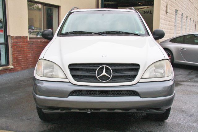 1998 Mercedes-Benz M-Class