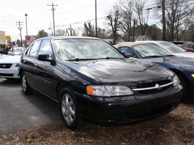 1999 Nissan Altima for sale
