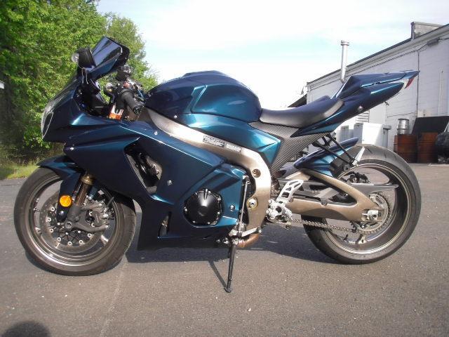 2011 SUZUKI GSXR1000  GSX for sale