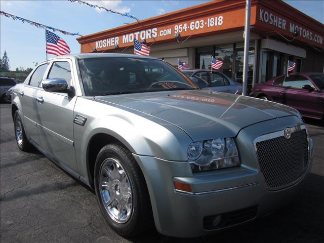 2005 CHRYSLER 300 TOURING, silver, ...