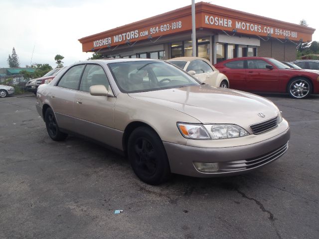 1997 Lexus ES 300