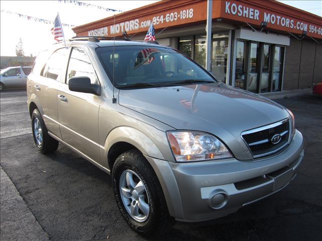 2006 KIA SORENTO EX, silver, clean ...