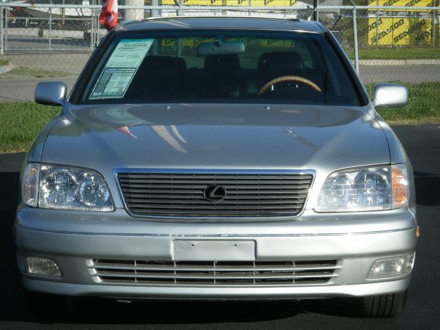 2000 Lexus LS 400 for sale