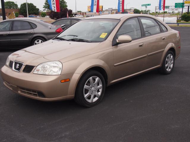 2004 Suzuki Forenza for sale
