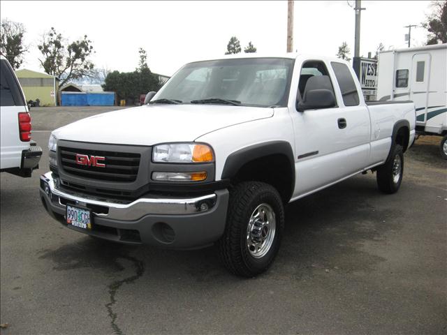 2005 GMC Sierra 2500 for sale
