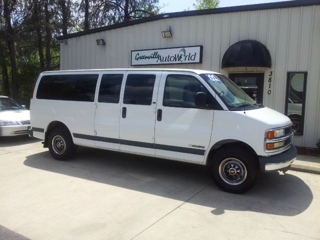 2001 Chevrolet Express