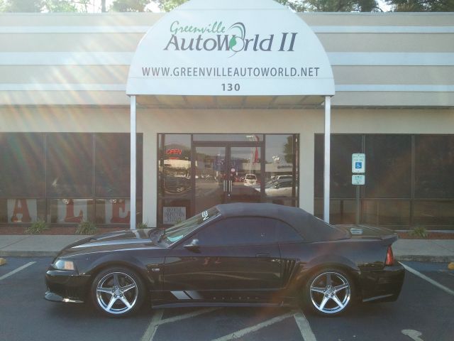 2003 Ford Mustang