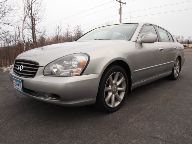 2002 Infiniti Q45