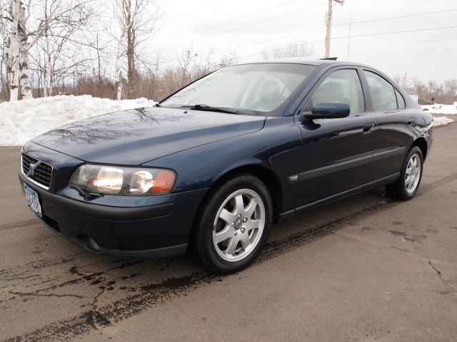 2004 Volvo S60