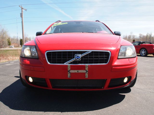 2005 Volvo V50