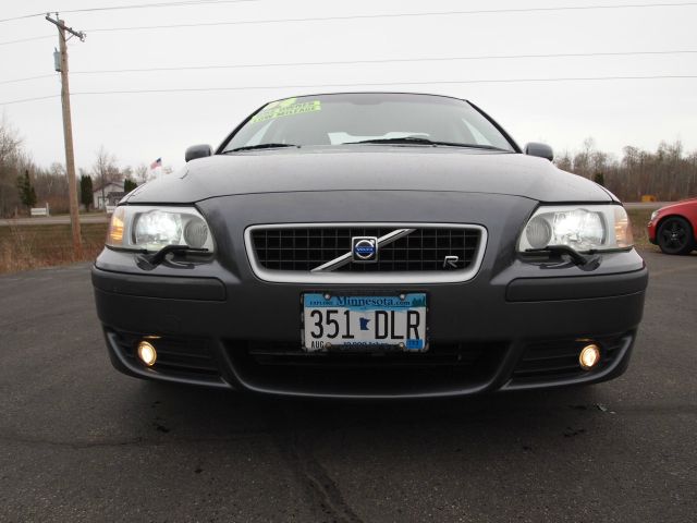 2004 Volvo S60