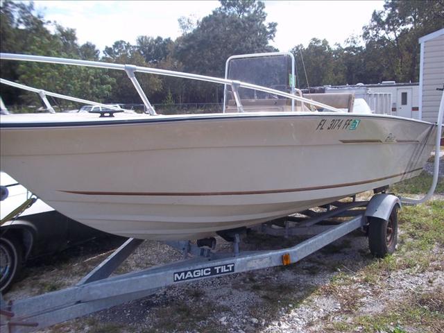 1985 Bonito Boat for sale