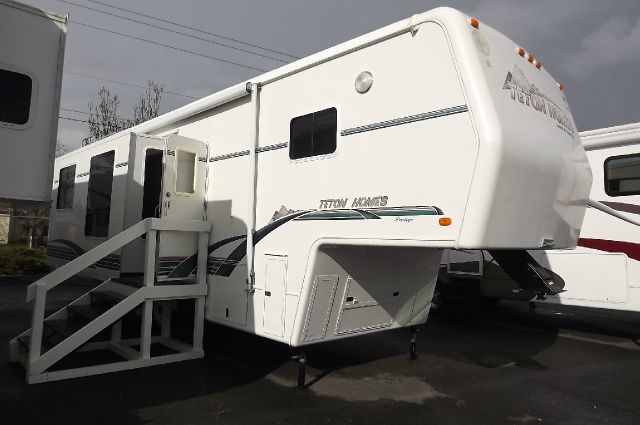 1999 TETON PRESTIGE SERIES 33'
