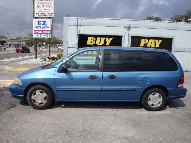 2003 Ford Windstar