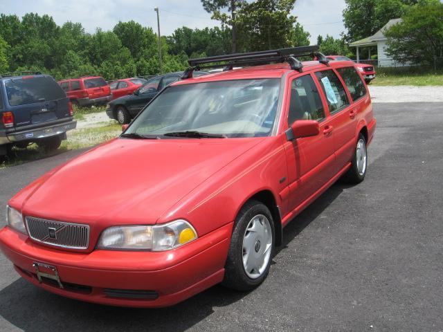 1998 Volvo V70 for sale