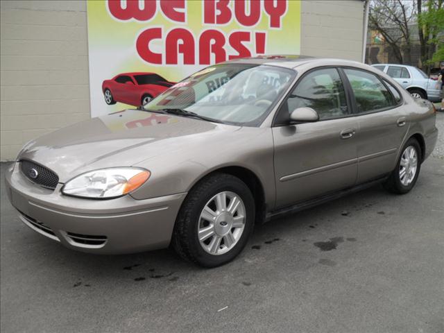 2005 Ford Taurus for sale