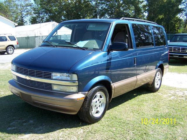 2004 Chevrolet Astro for sale