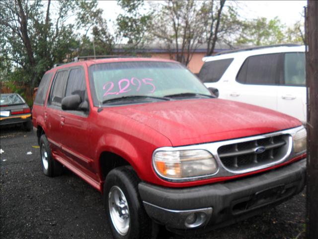 2000 Ford Explorer for sale