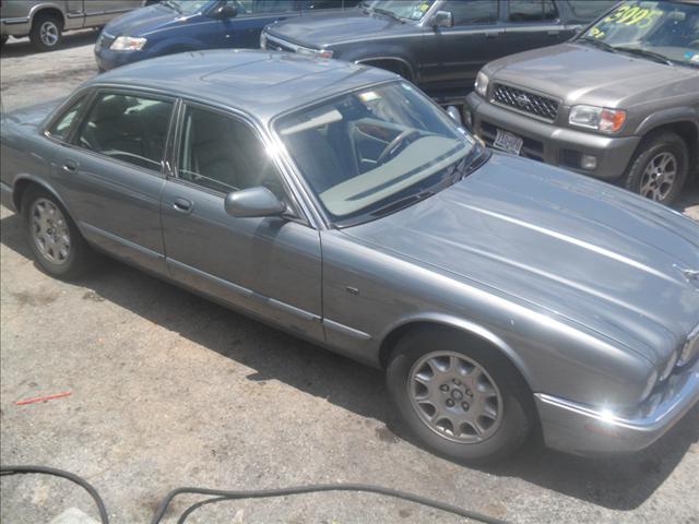 2002 Jaguar XJ8 for sale