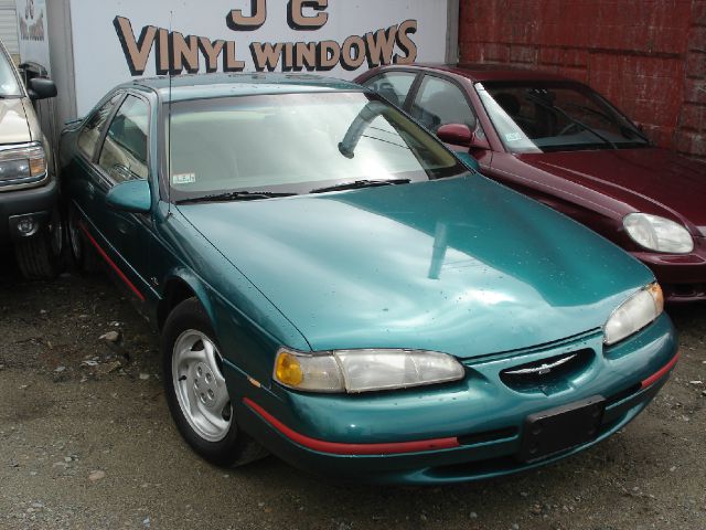 1997 Ford Thunderbird