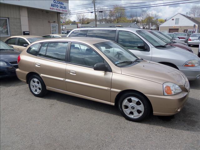2004 Kia Rio Cinco for sale