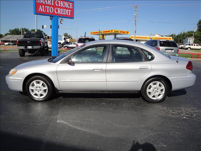 2005 Ford Taurus for sale