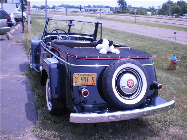 1951 Willys jeepster