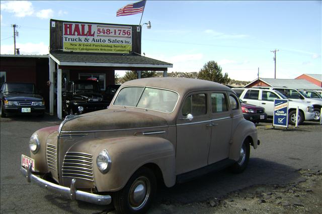 1940 PLYMOUTH 4DOOR DELUXE for sale