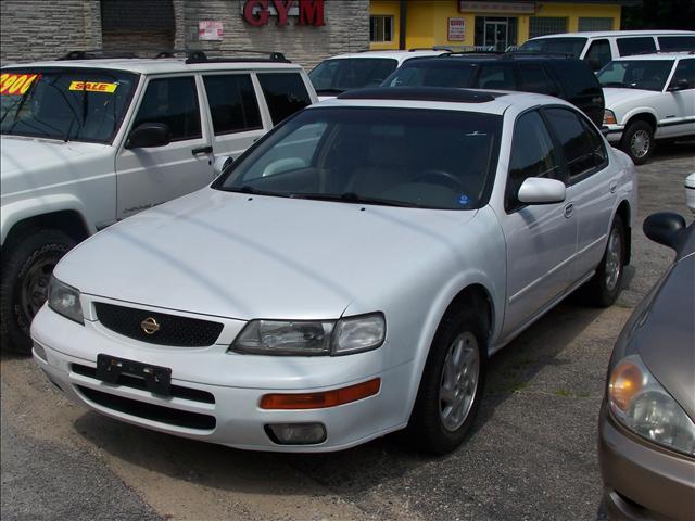 1995 Nissan Maxima for sale