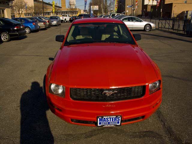 2005 Ford Mustang for sale