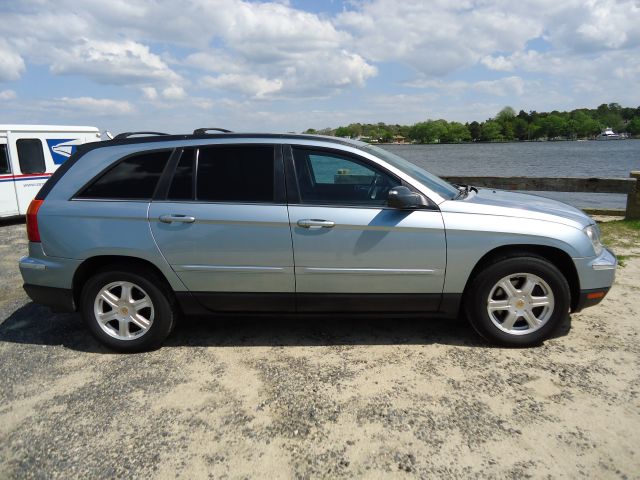 2004 Chrysler Pacifica for sale