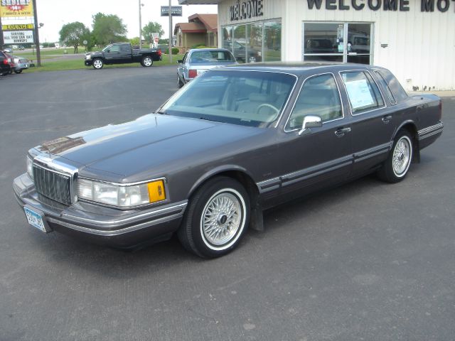 1991 Lincoln Town Car for sale