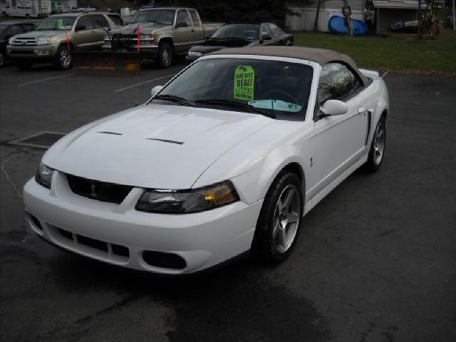 2003 Ford Mustang