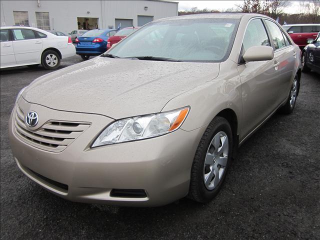 2007 TOYOTA CAMRY LE, gold, holiday special!  ...