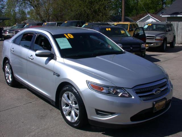 2010 Ford Taurus for sale