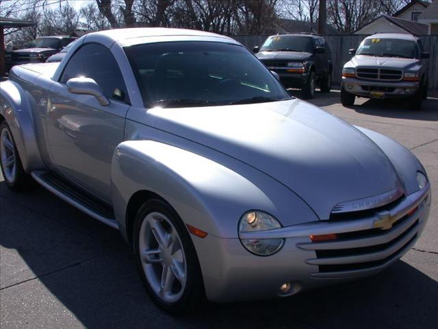 2004 Chevrolet SSR for sale