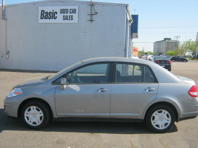 2011 Nissan Versa for sale