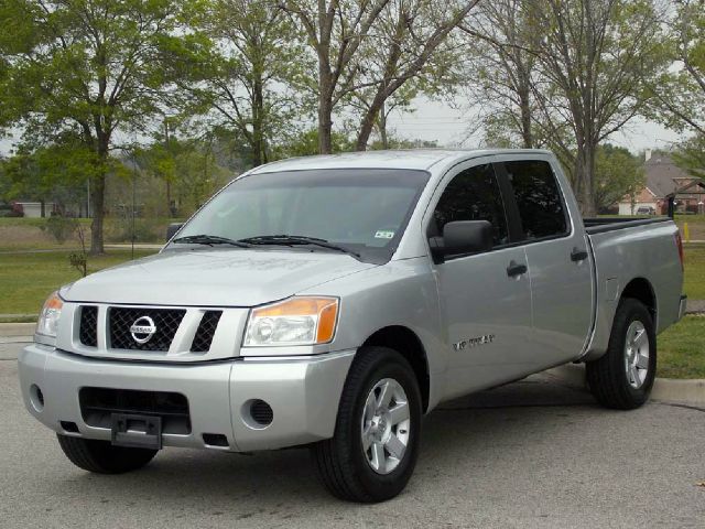 2008 NISSAN TITAN SE CREW CAB 2WD SWB silver  all internet prices are reduced for cash cashier