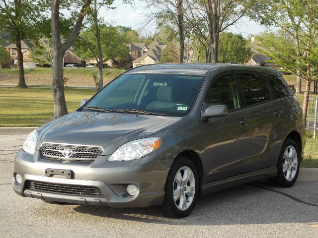2007 TOYOTA MATRIX XR 2WD gray  all internet prices are reduced for cash cashiers check or sa