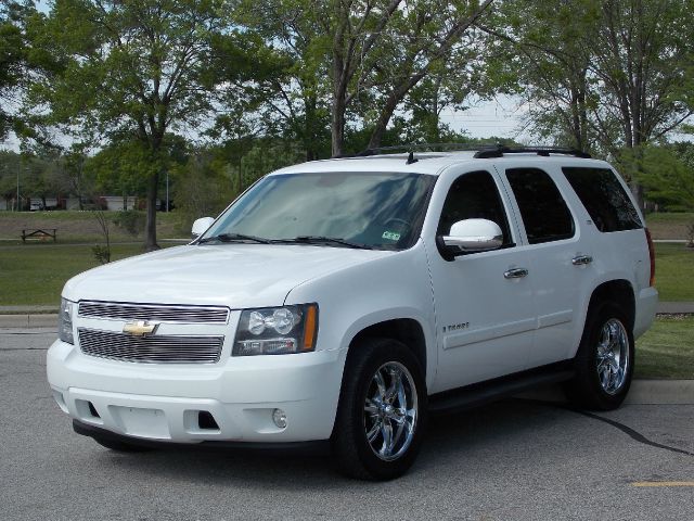 2007 CHEVROLET TAHOE LTZ 2WD white  all internet prices are reduced for cash cashiers check o