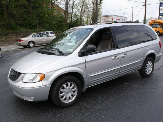 2003 Chrysler Town & Country for sale