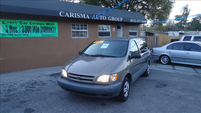 1999 Toyota Sienna for sale