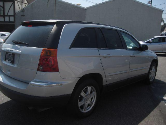 2005 Chrysler Pacifica
